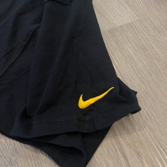 Kobe Men's Max90 Basketball T-Shirt - Picture 3 of 4